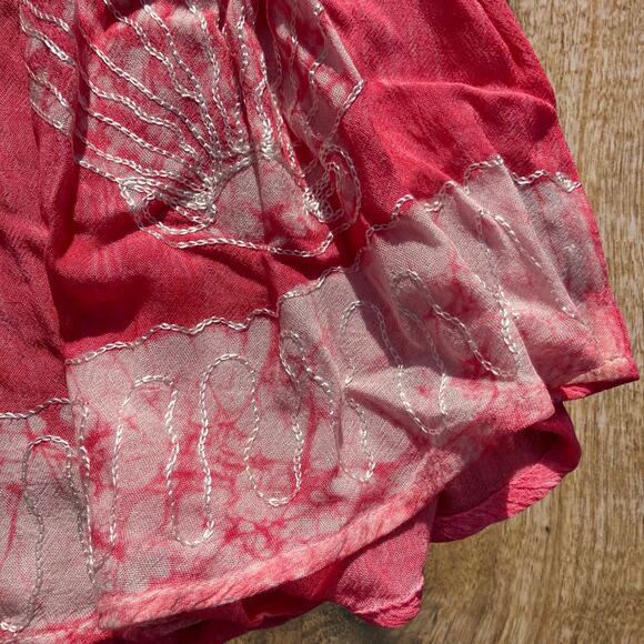 Pink embroidered seashell flowy tank top bohemian boho chic coquette mermaidcore - Picture 7 of 9